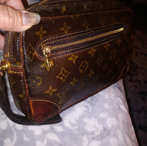 Louis Vuitton Marley Dragonne - Picture 8 of 12